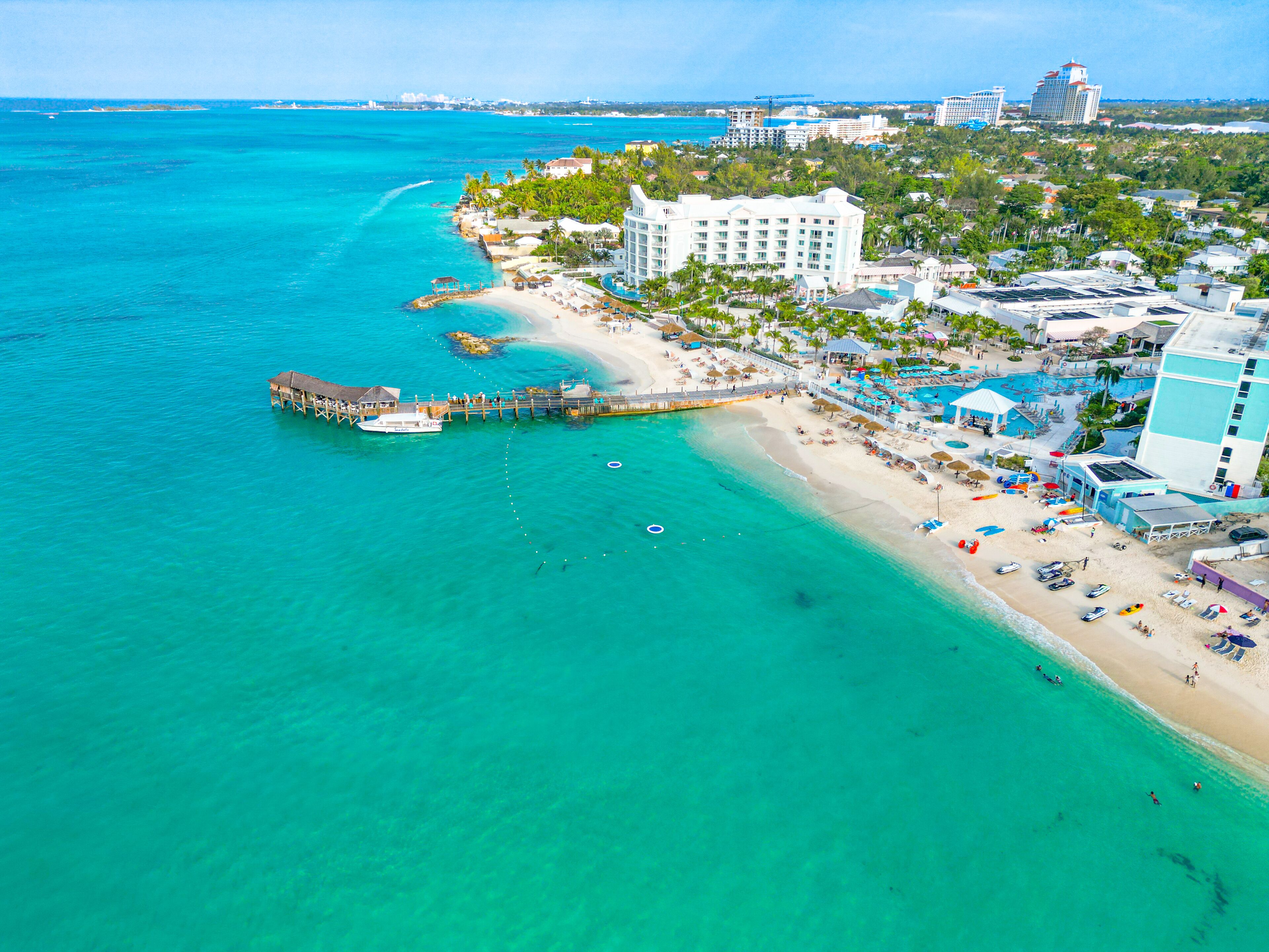 An aerial view of the Cable Beach coast and the turquoise sea.